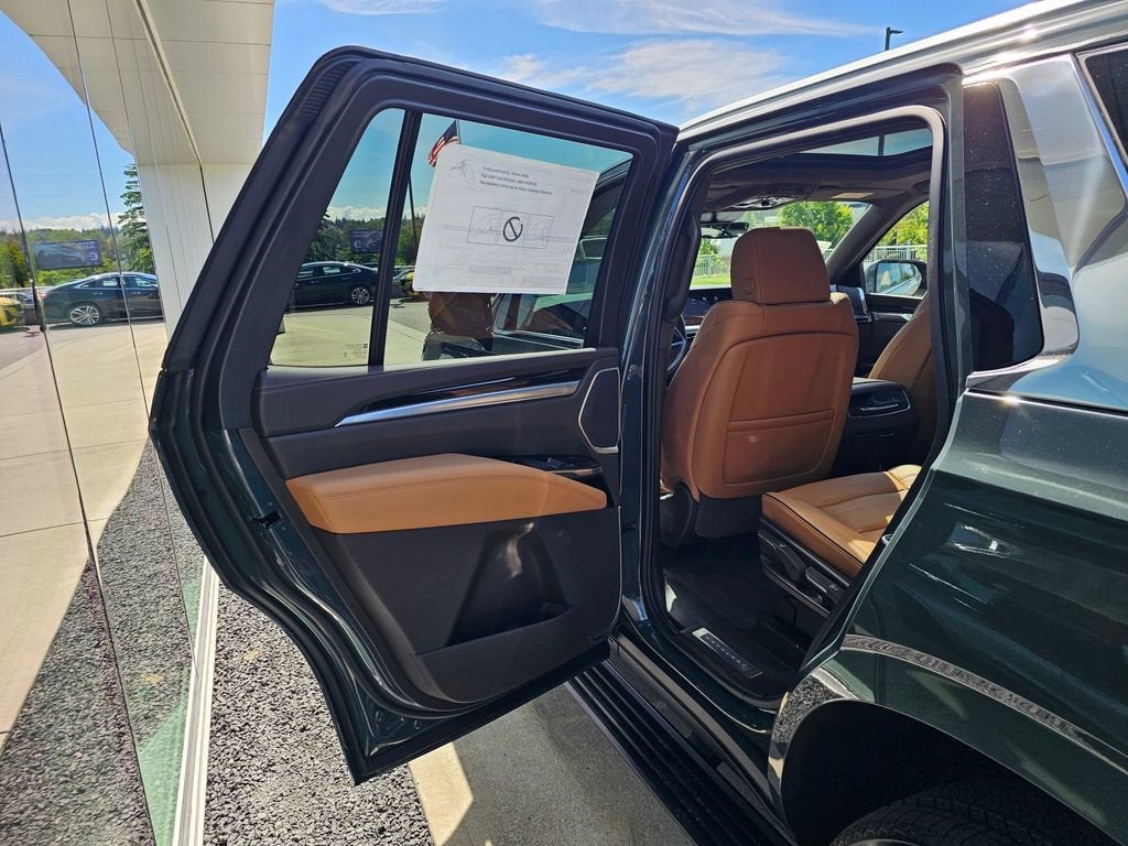 2026 Cadillac Escalade Luxury