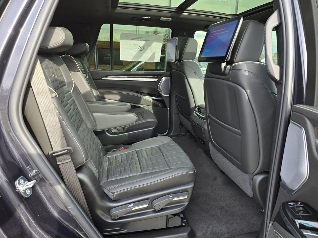 2026 Cadillac Escalade Platinum Sport