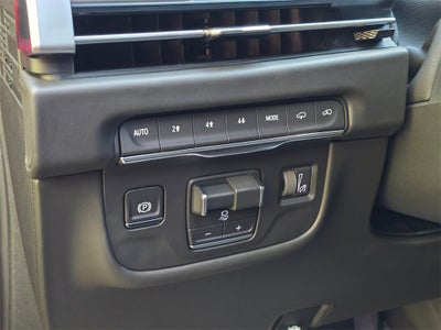 2025 Cadillac Escalade Sport Platinum