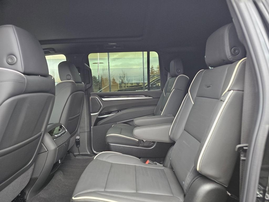 2026 Cadillac Escalade ESV Sport