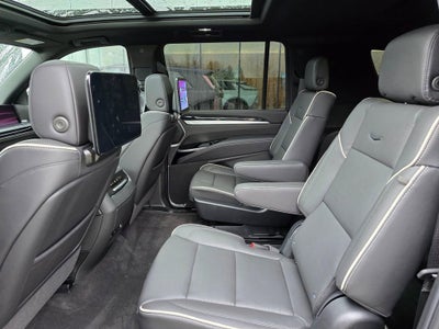 2025 Cadillac Escalade ESV Sport