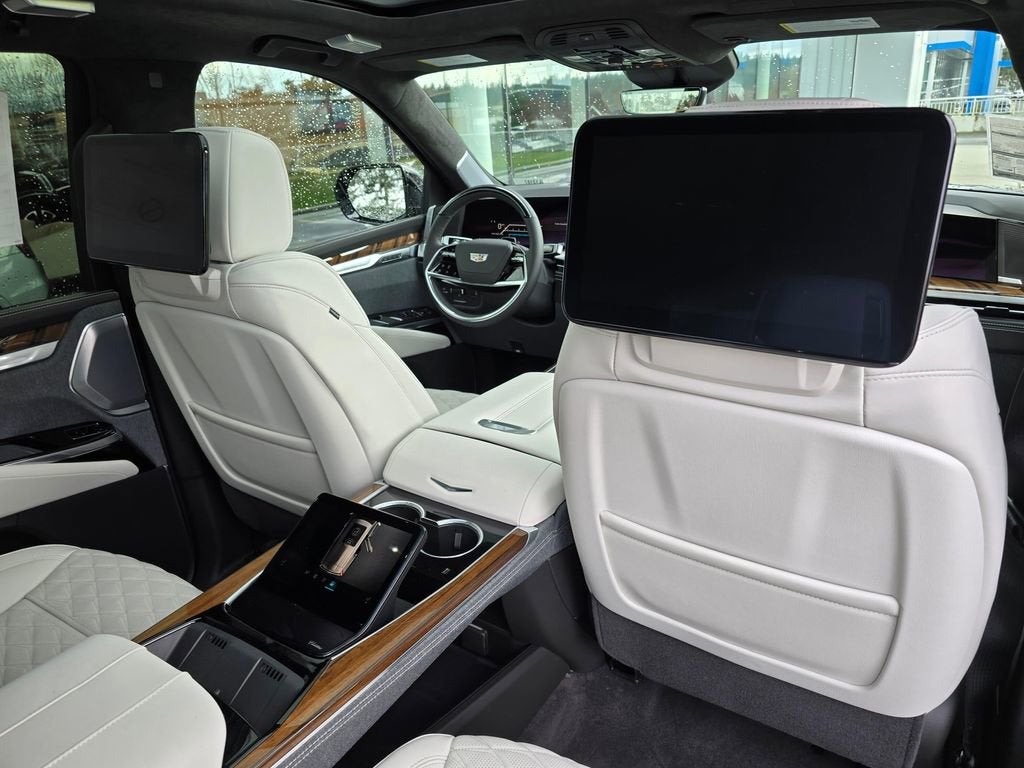 2026 Cadillac Escalade ESV Platinum Sport