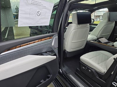 2026 Cadillac Escalade ESV Platinum Sport