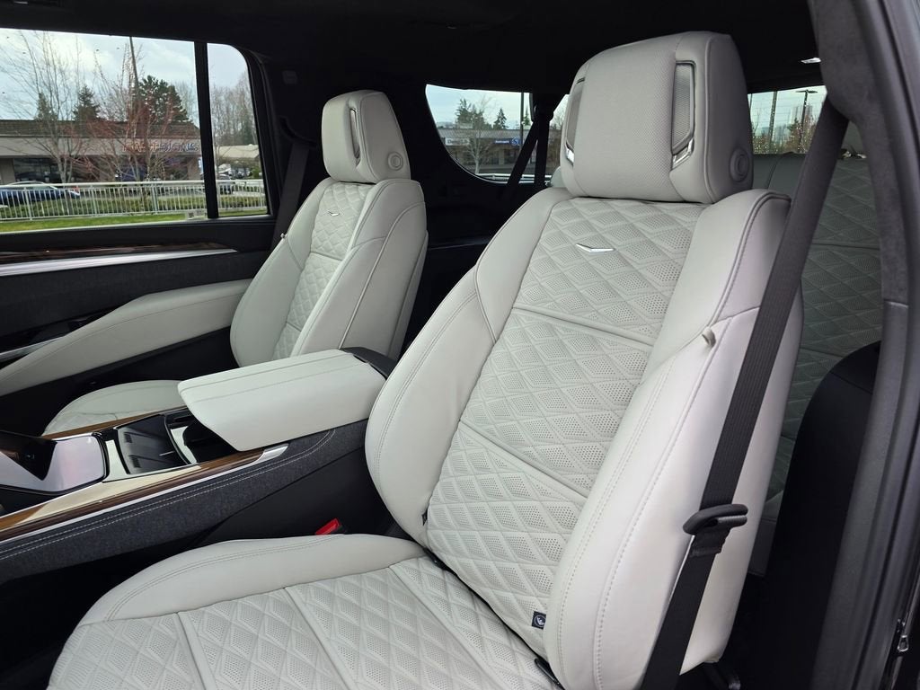 2026 Cadillac Escalade ESV Platinum Sport