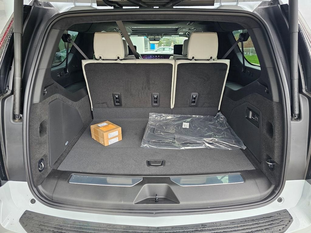 2026 Cadillac Escalade ESV Platinum Sport