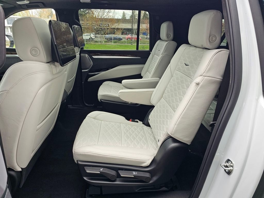 2026 Cadillac Escalade ESV Platinum Sport