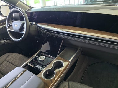 2026 Cadillac Escalade ESV Platinum Sport