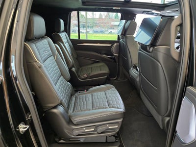 2026 Cadillac Escalade ESV Platinum Sport