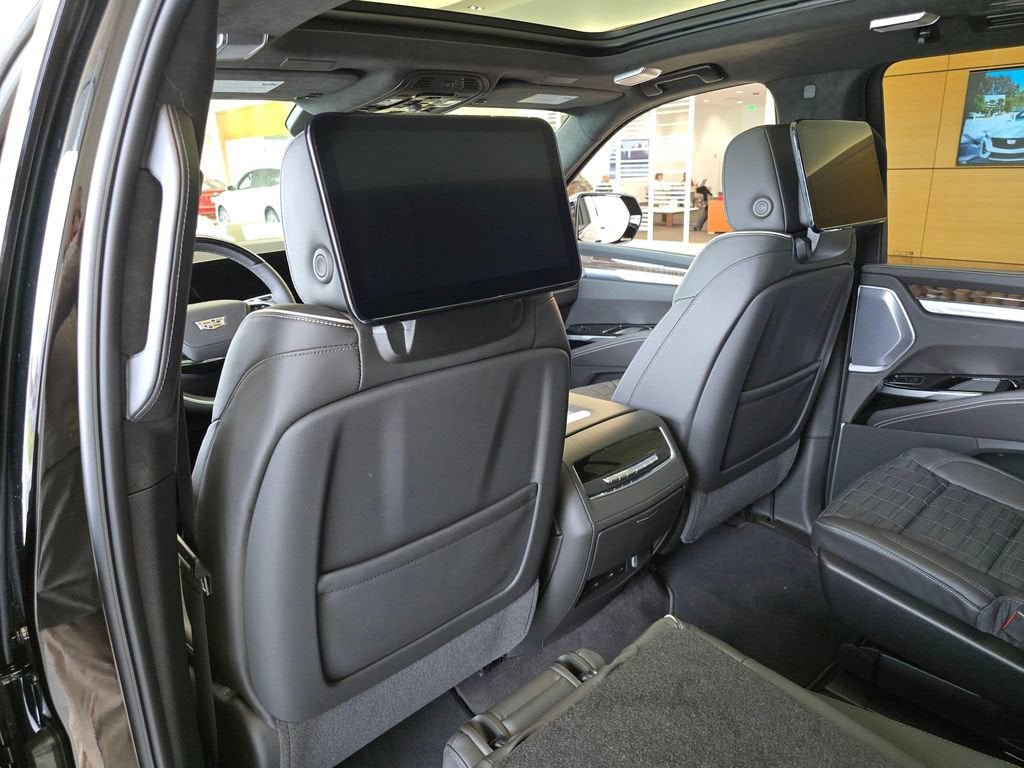 2026 Cadillac Escalade ESV Platinum Sport