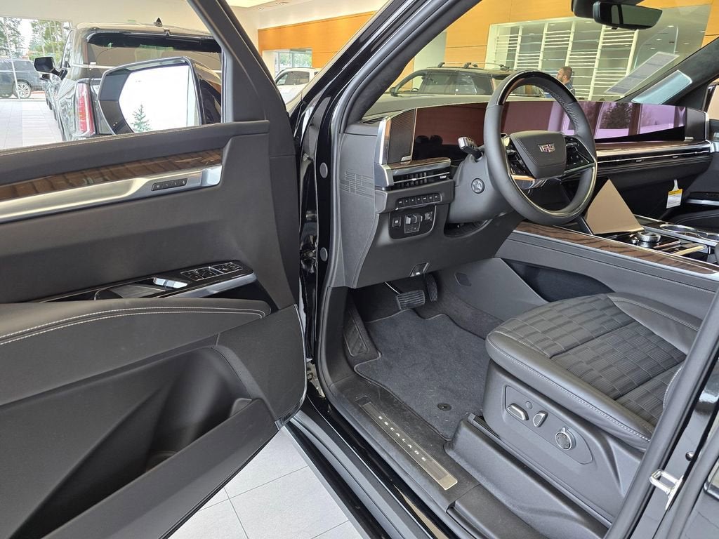 2026 Cadillac Escalade ESV Platinum Sport