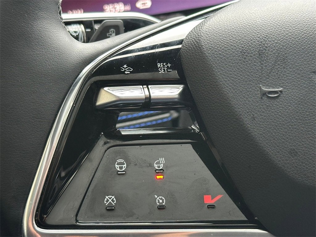 2025 Cadillac ESCALADE IQ Luxury 1