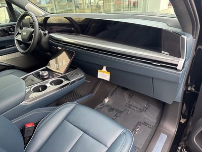 2025 Cadillac ESCALADE IQ Luxury 2