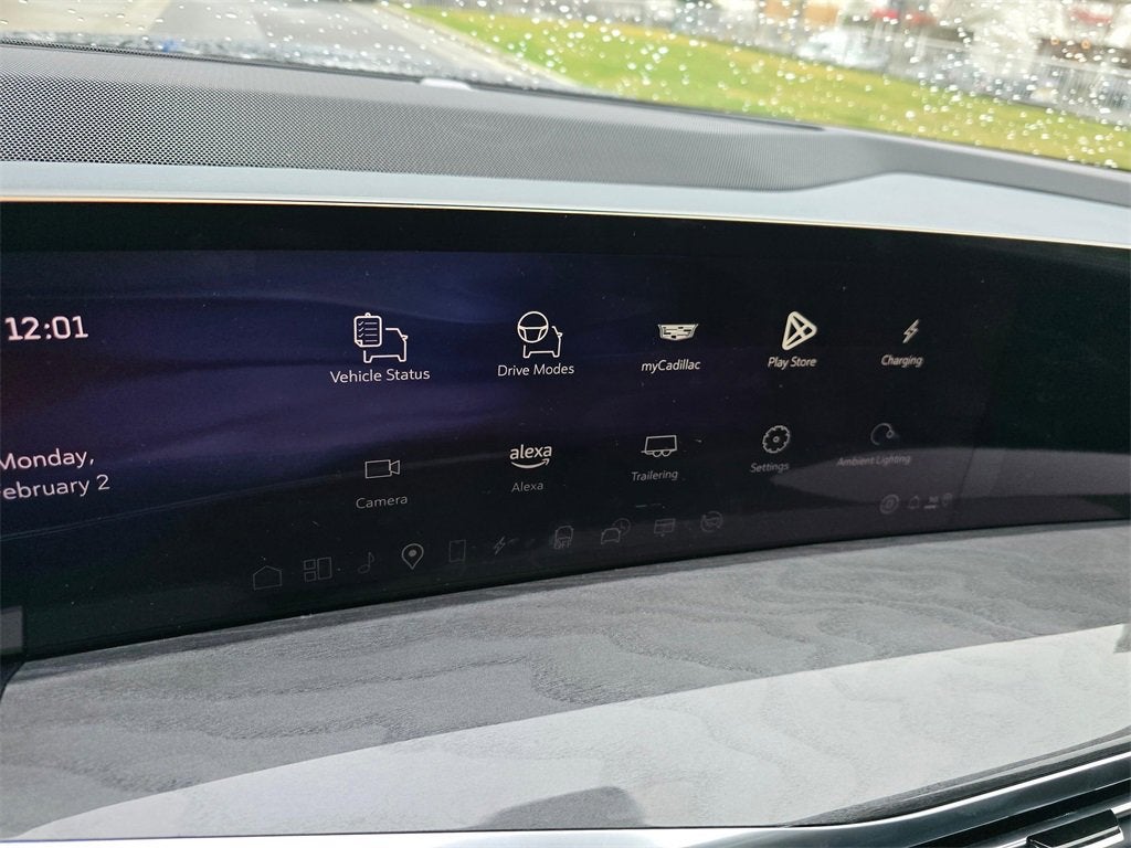 2025 Cadillac ESCALADE IQ Luxury 2