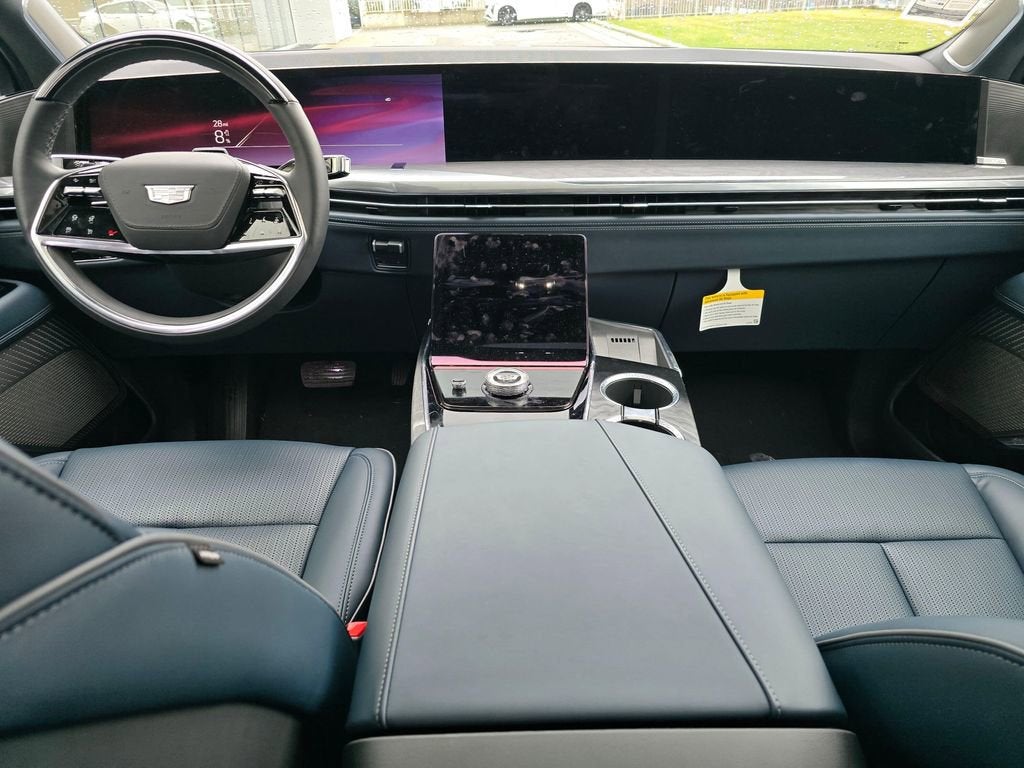 2025 Cadillac ESCALADE IQ Luxury 2