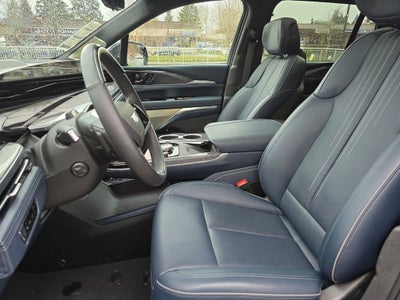 2025 Cadillac ESCALADE IQ Luxury 2