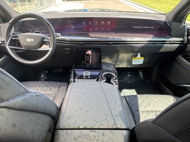 2026 Cadillac ESCALADE IQ Sport