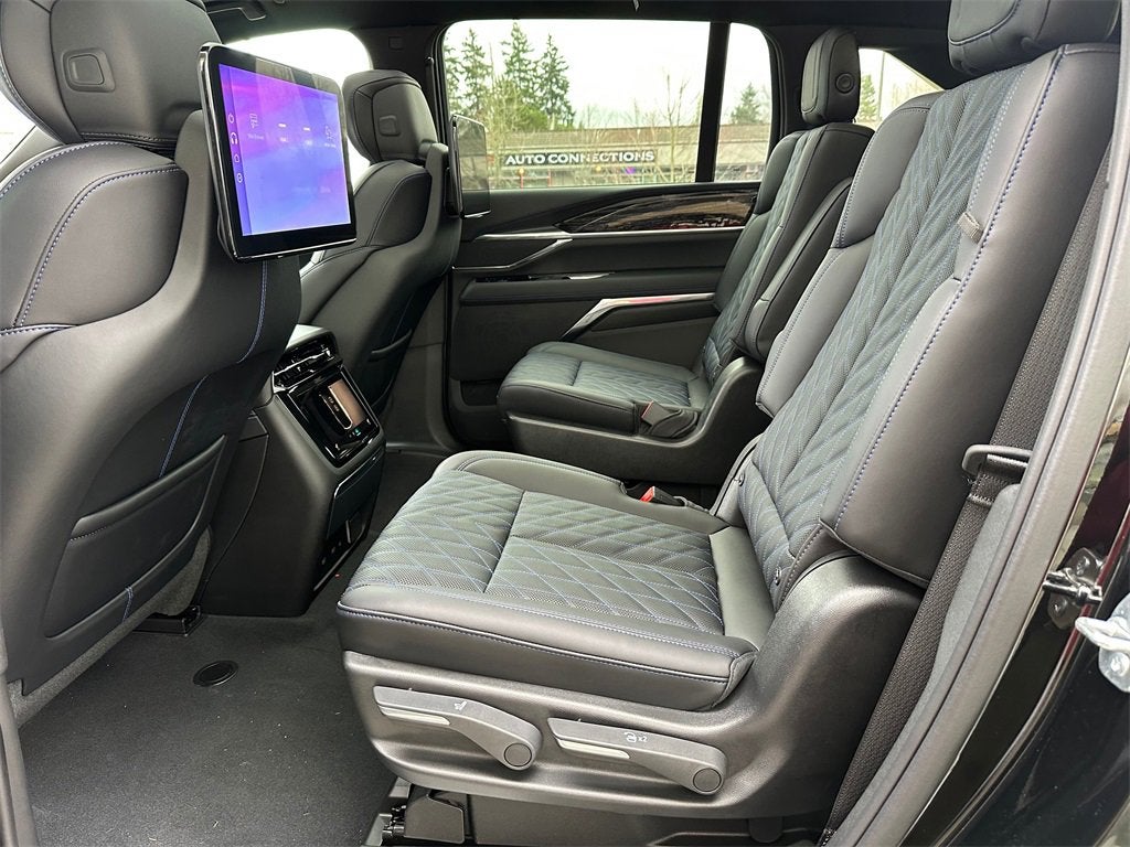 2026 Cadillac ESCALADE IQ Sport