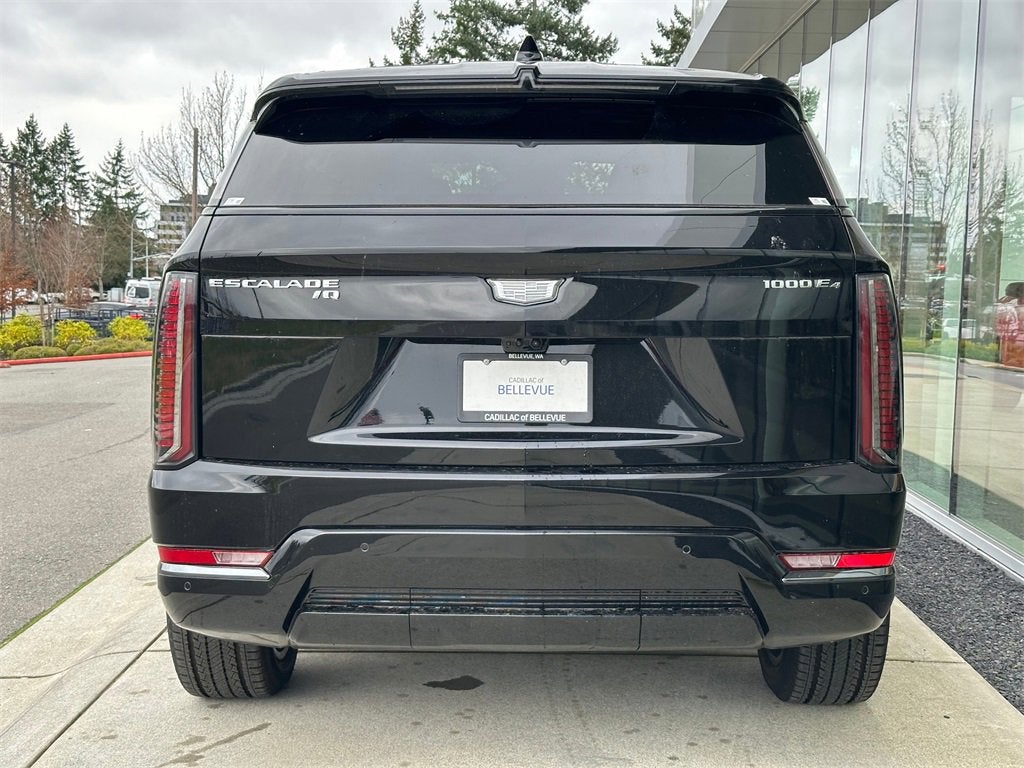 2026 Cadillac ESCALADE IQ Sport