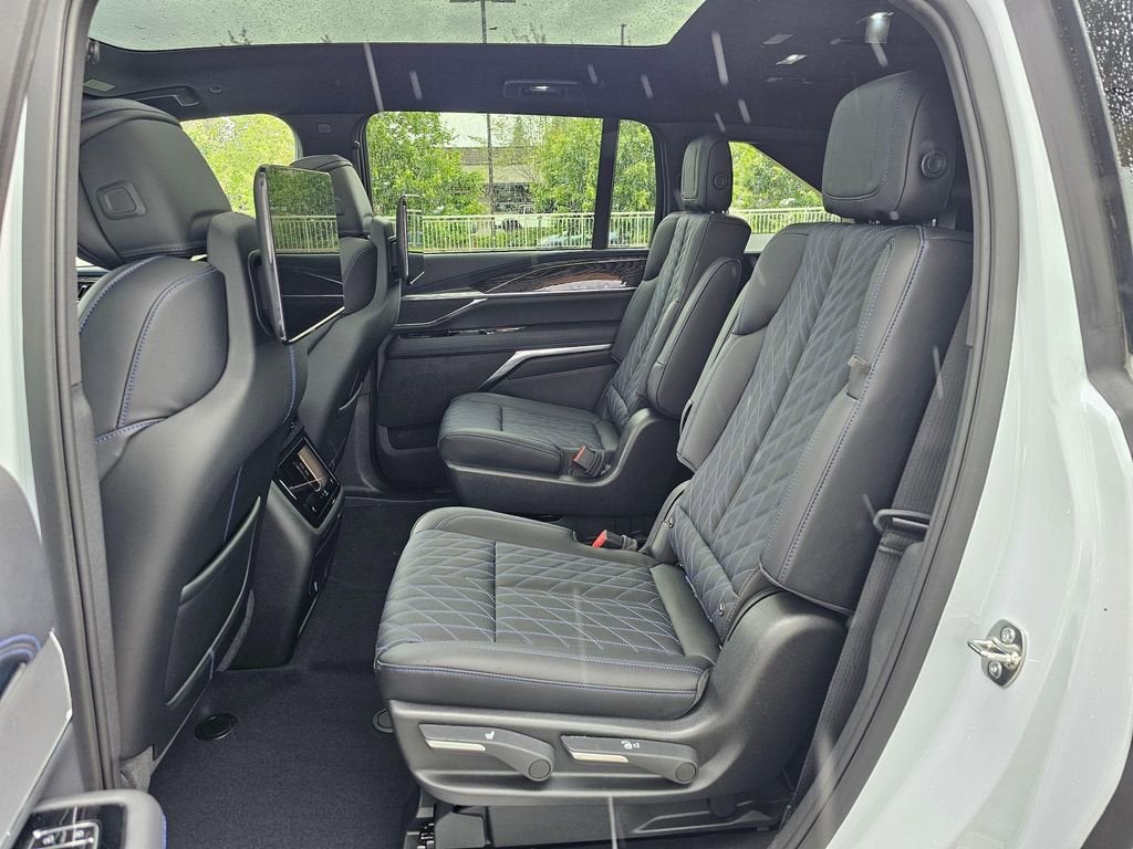 2026 Cadillac ESCALADE IQ Sport