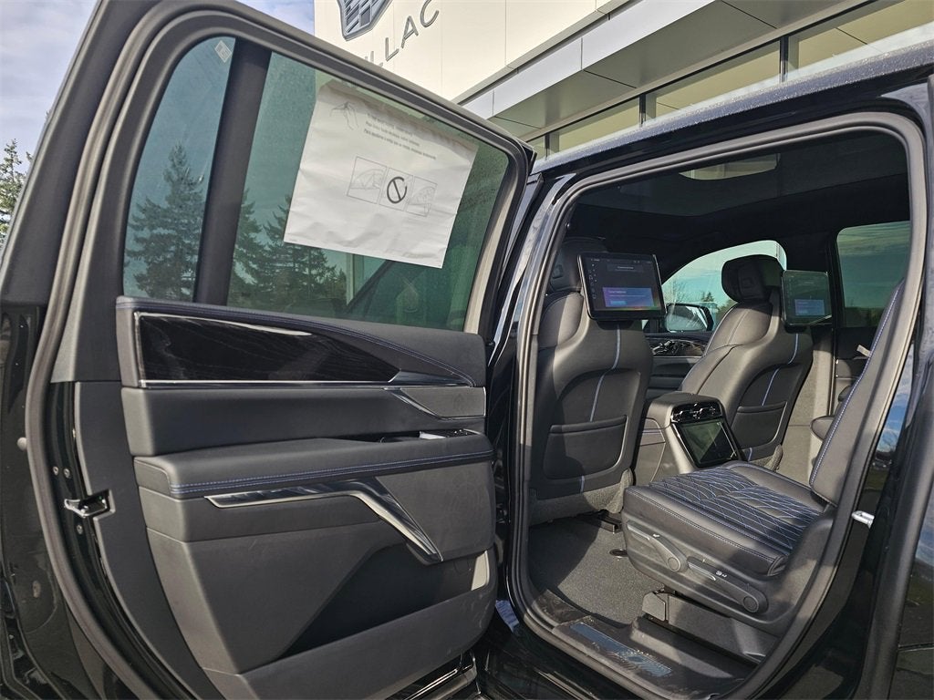2026 Cadillac ESCALADE IQ Sport