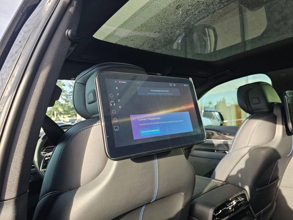 2026 Cadillac ESCALADE IQ Sport