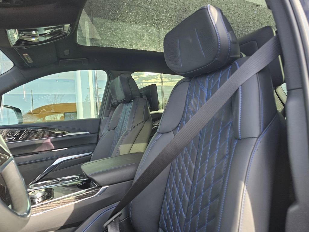 2026 Cadillac ESCALADE IQ Sport