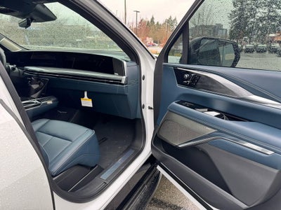 2025 Cadillac ESCALADE IQ Sport 2