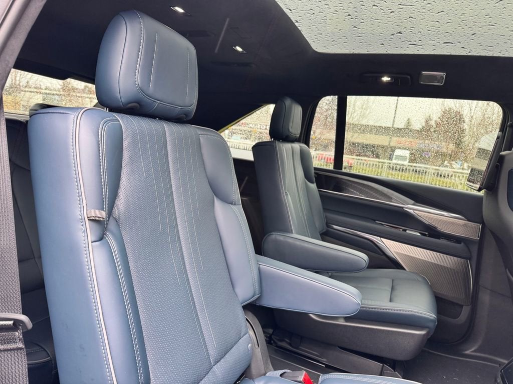 2025 Cadillac ESCALADE IQ Sport 2