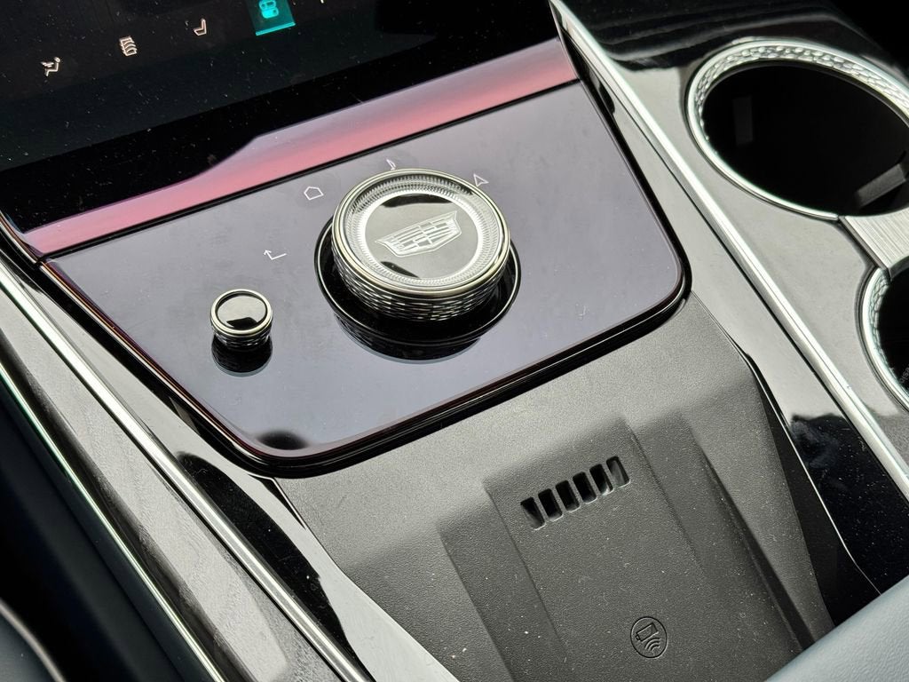 2025 Cadillac ESCALADE IQ Sport 2