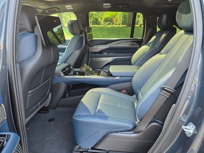 2025 Cadillac ESCALADE IQ Sport 2