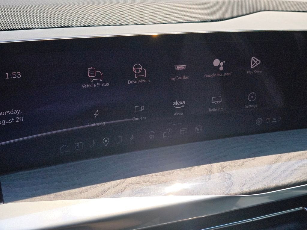 2025 Cadillac ESCALADE IQ Sport 2