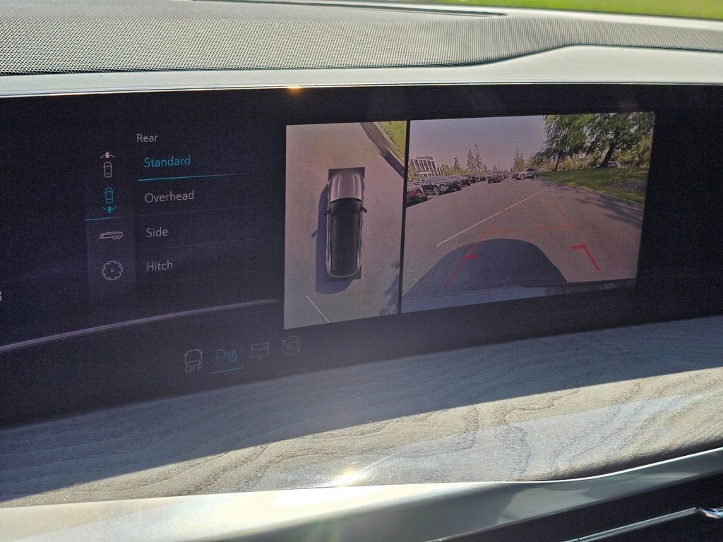 2025 Cadillac ESCALADE IQ Sport 2