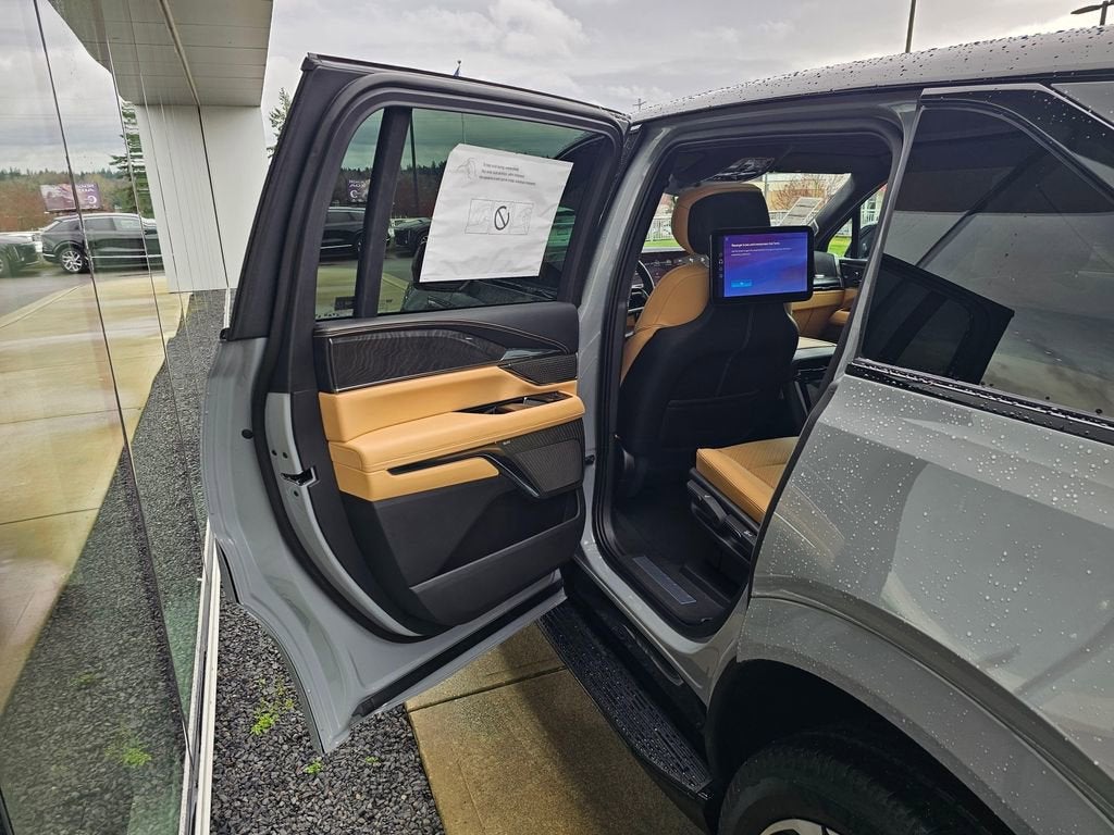 2026 Cadillac ESCALADE IQ Premium Sport