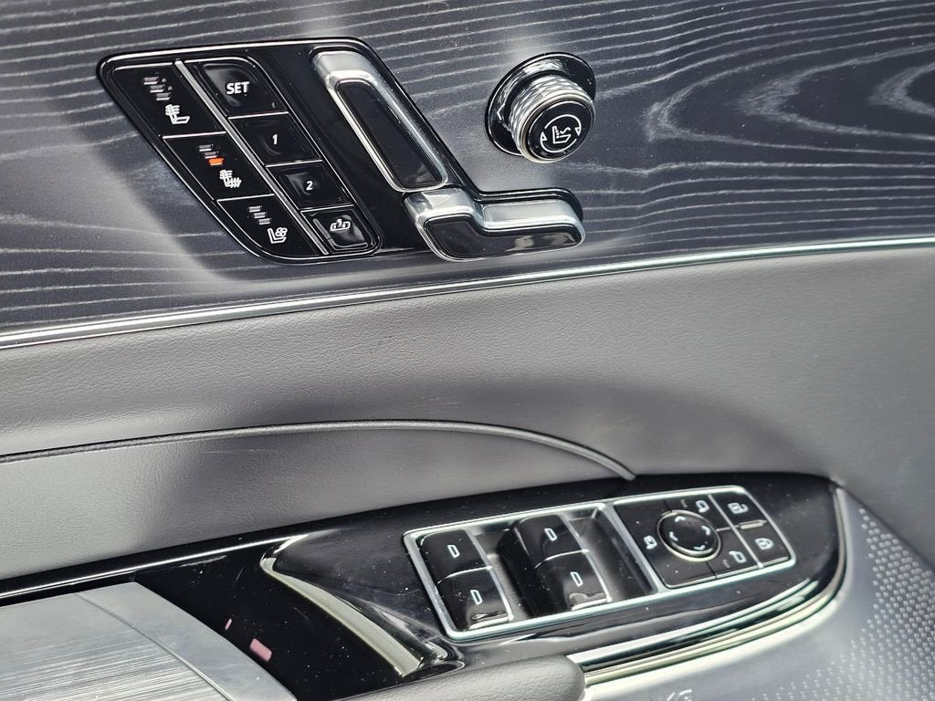 2026 Cadillac LYRIQ V-Series