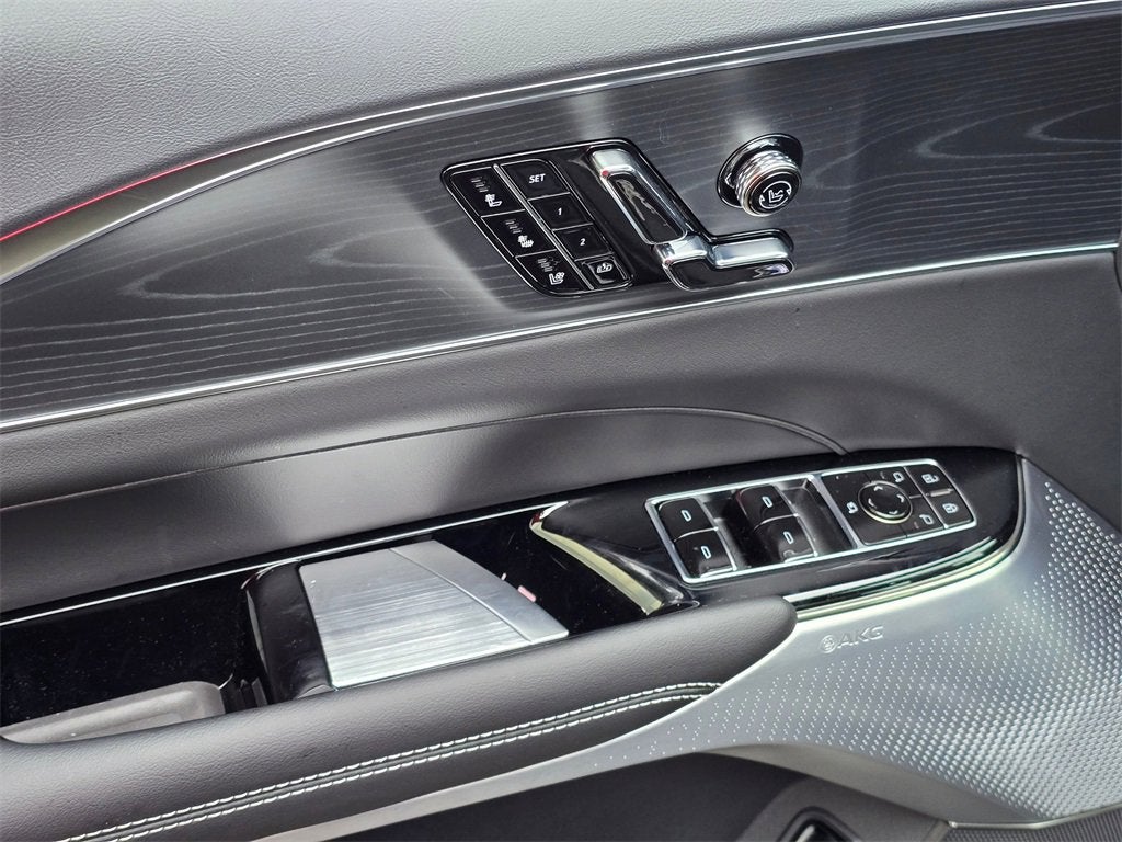 2026 Cadillac LYRIQ V-Series