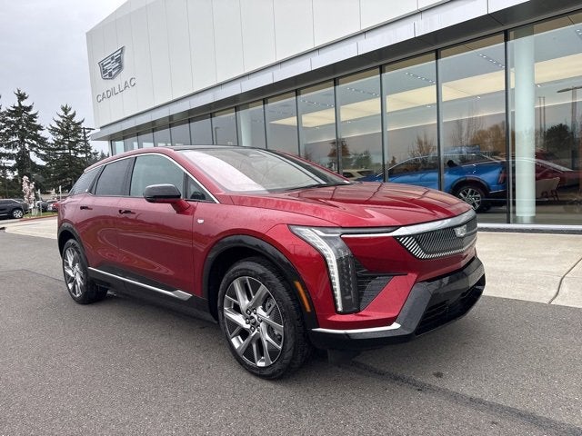 2025 Cadillac OPTIQ Luxury 1