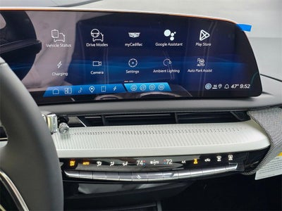 2026 Cadillac OPTIQ Premium Luxury