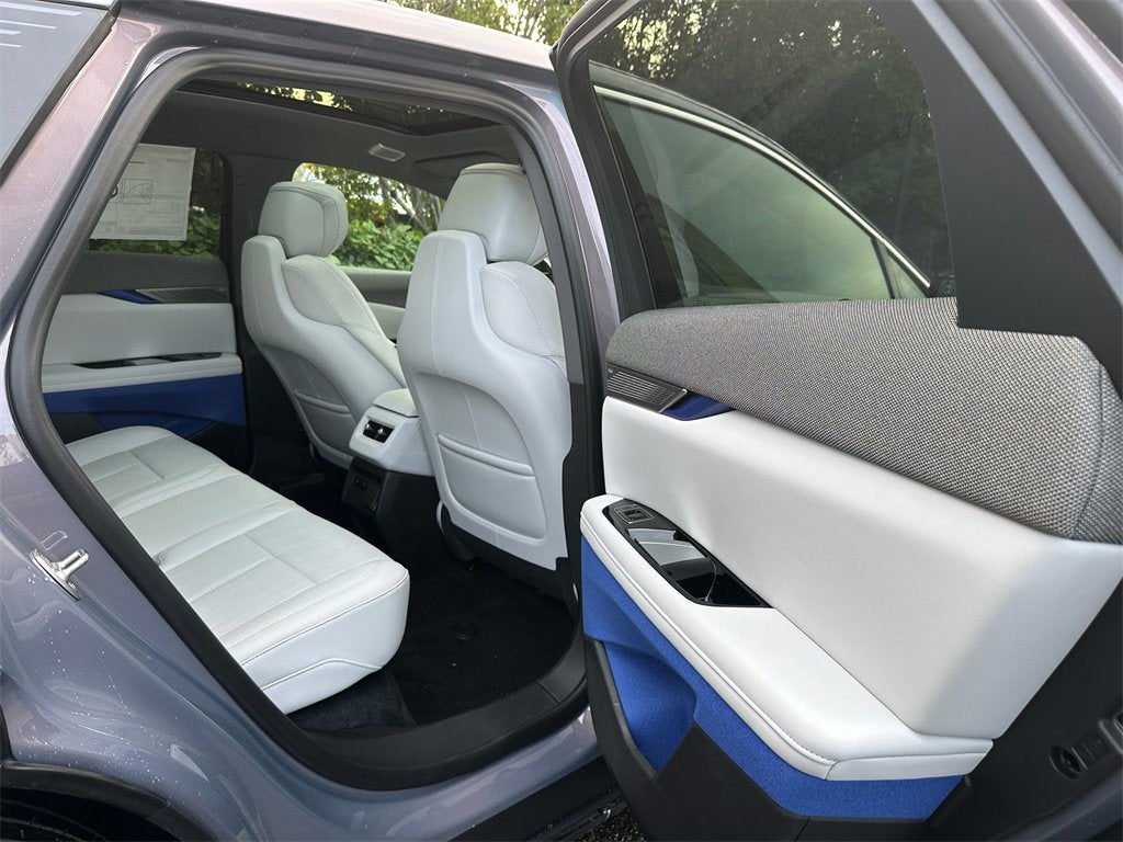 2026 Cadillac OPTIQ Premium Luxury