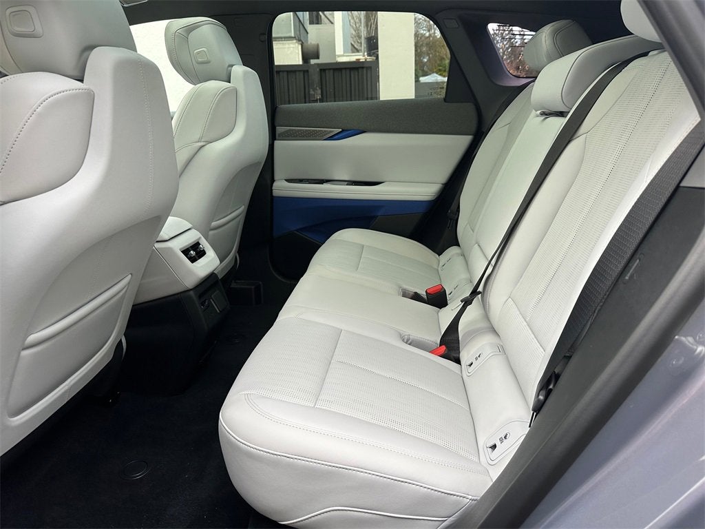 2026 Cadillac OPTIQ Premium Luxury