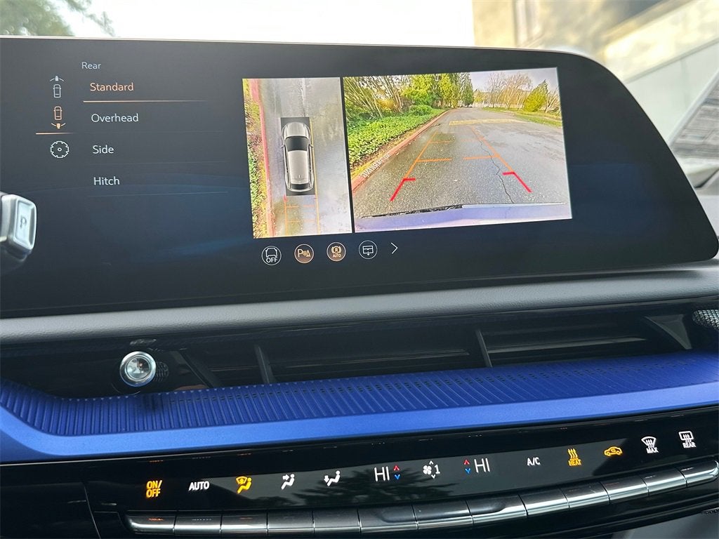 2026 Cadillac OPTIQ Premium Luxury