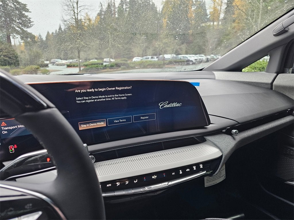 2026 Cadillac OPTIQ Premium Luxury