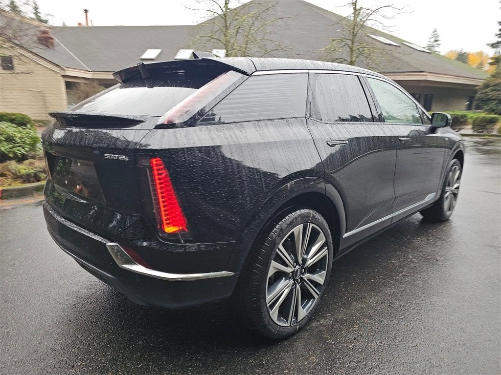 2026 Cadillac OPTIQ Premium Luxury