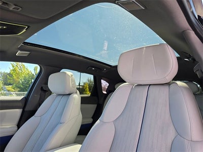 2025 Cadillac OPTIQ Luxury 2