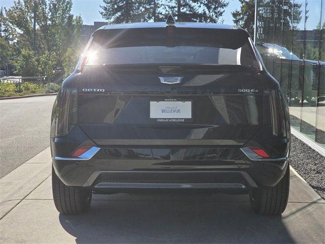 2025 Cadillac OPTIQ Luxury 2