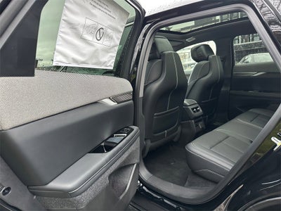 2025 Cadillac OPTIQ Luxury 2