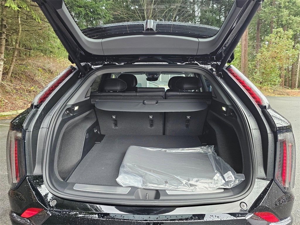 2026 Cadillac OPTIQ Premium Sport