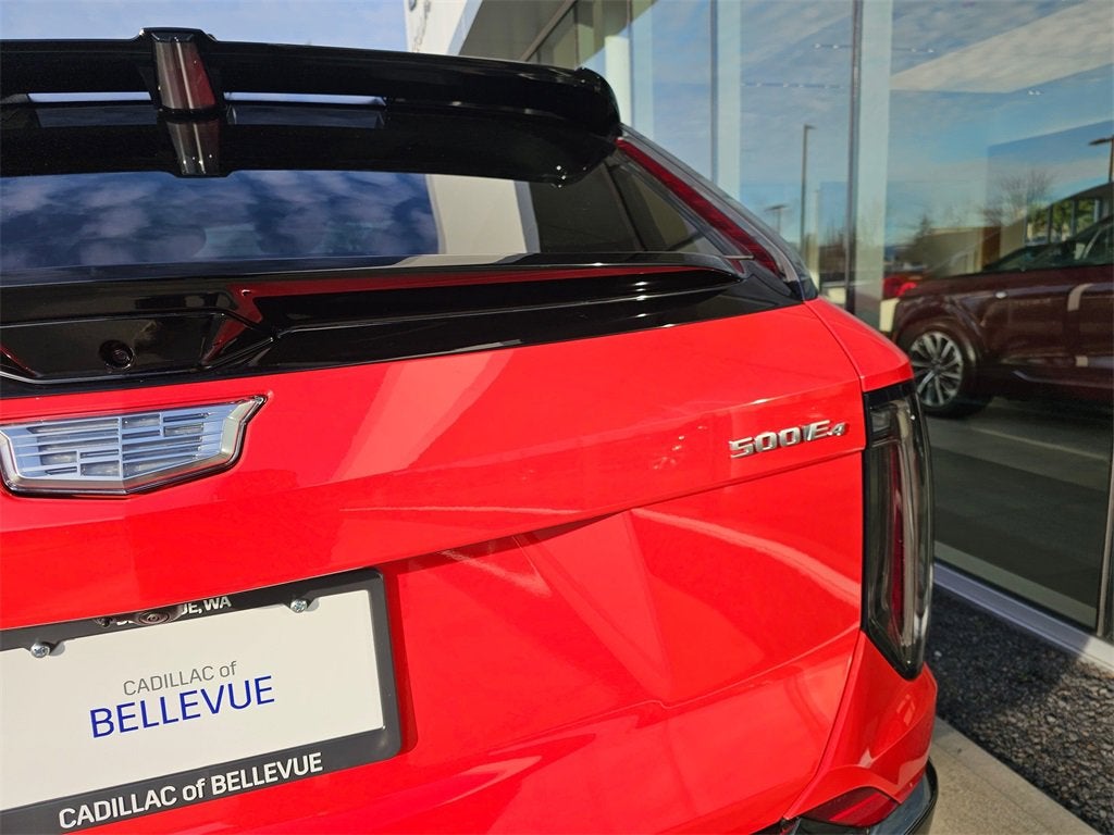 2026 Cadillac OPTIQ Premium Sport