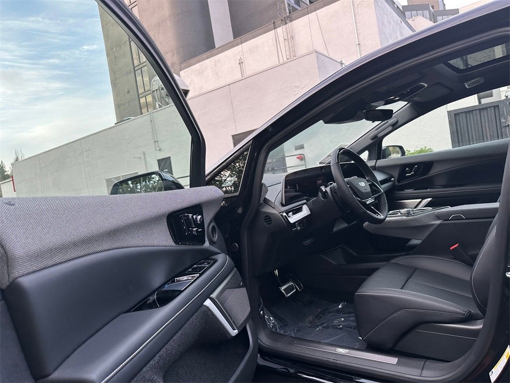 2026 Cadillac OPTIQ Premium Sport