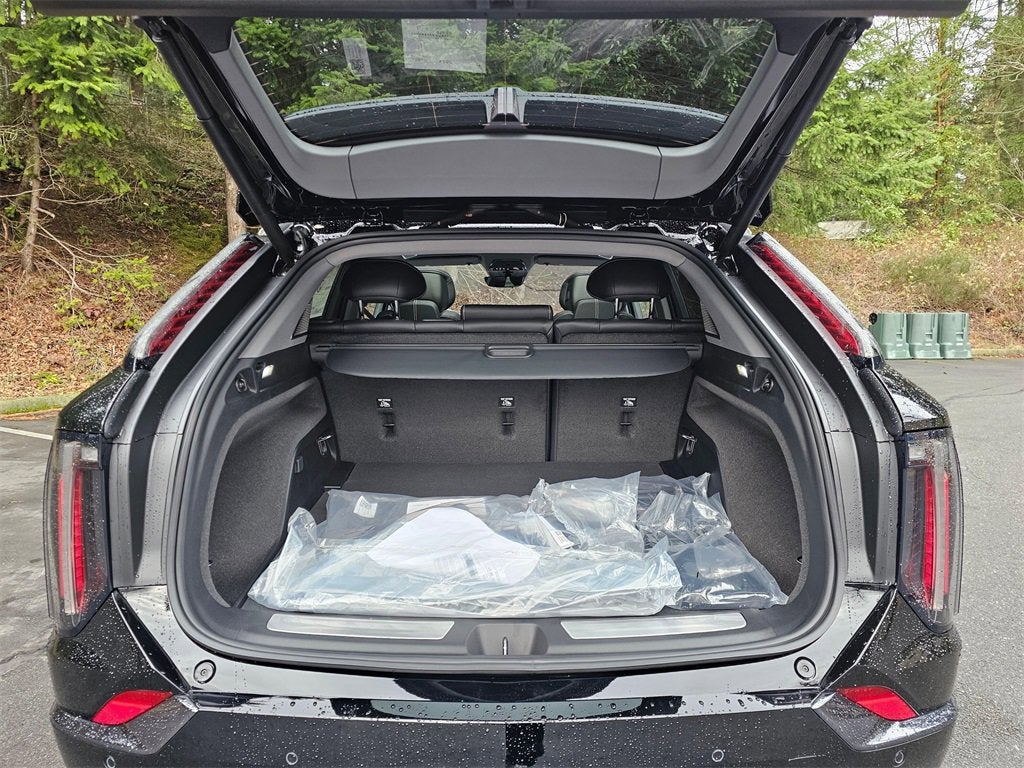 2026 Cadillac OPTIQ Premium Sport