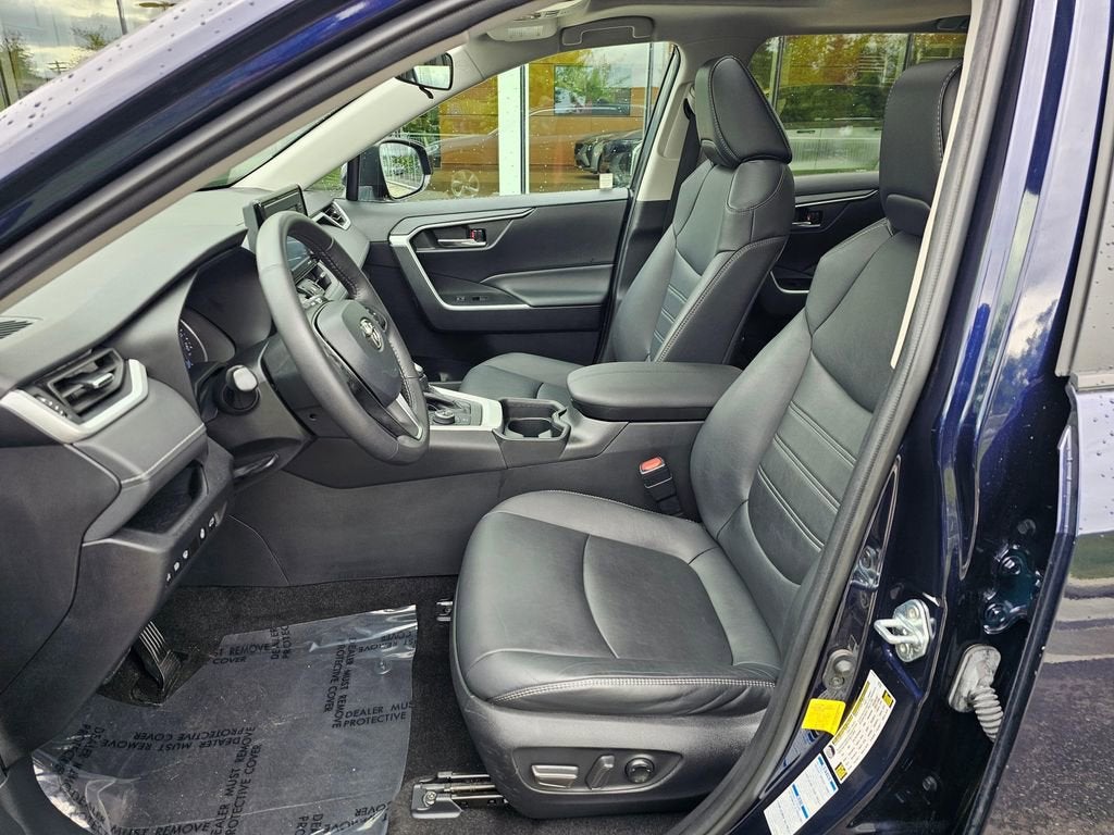 2021 Toyota RAV4 Hybrid LE